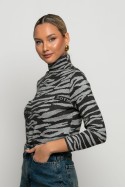 Πλεκτό με ψηλό λαιμό zebra print γκρι