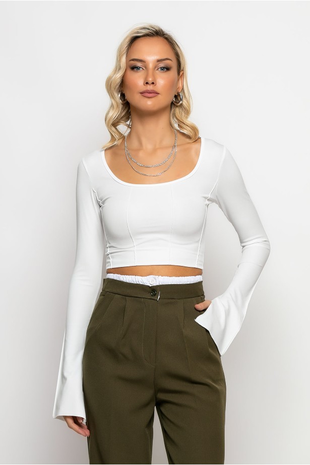 Crop top μακρυμάνικο με άνοιγμα στα μανίκια και δέσιμο στην πλάτη λευκό